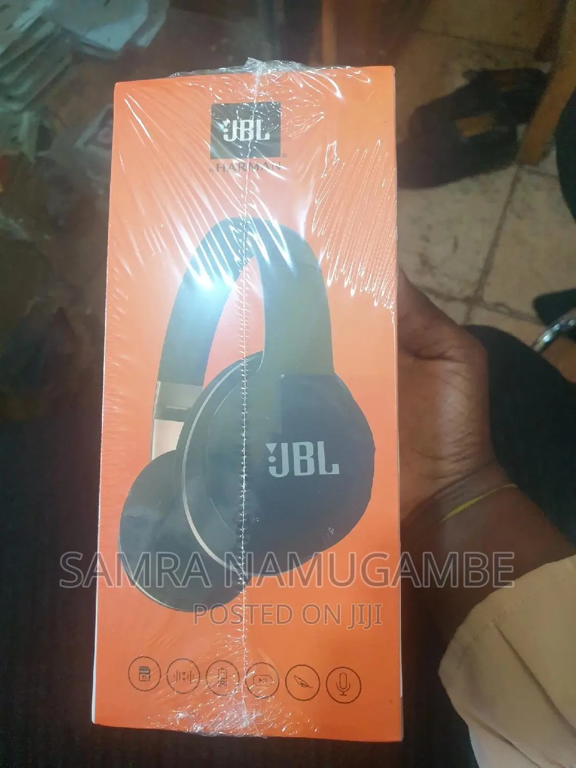 E17bt JBL Head Sets