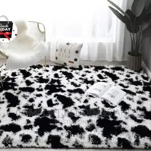 Fluffy Carpet Black and White