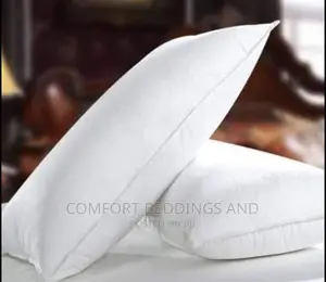 Pair of Fibre Pillows White
