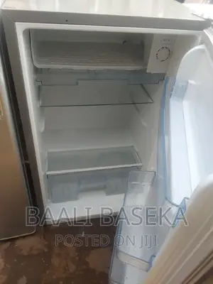 Fridge/Refrigerator/Hisense 120ltrs/Single Door