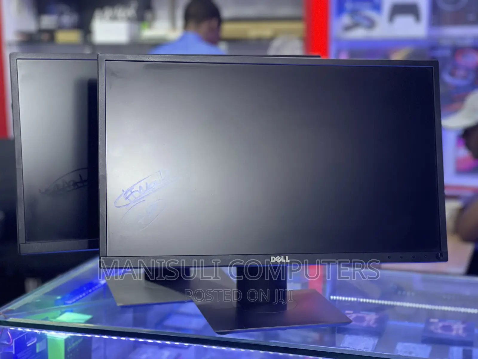 Monitor 22.9 Inch Display Ips VGA. HDMI, DP , USB 3.0 Etc