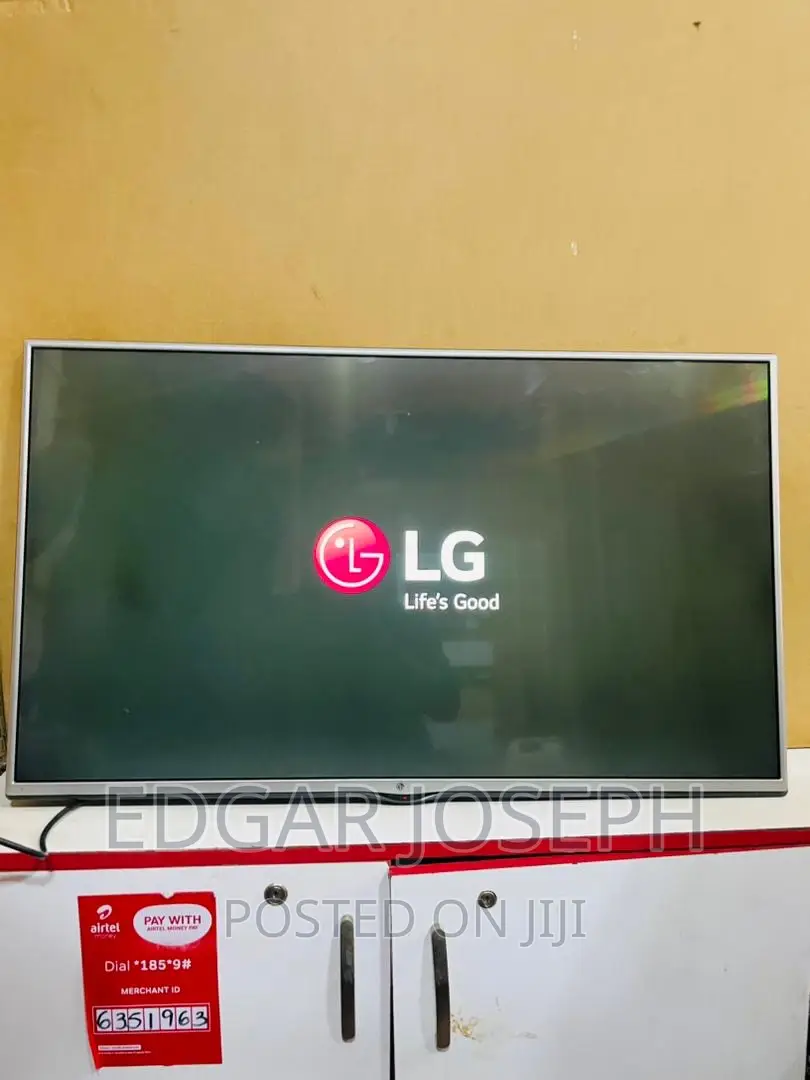 LG Digital Tv Silver Frame 43