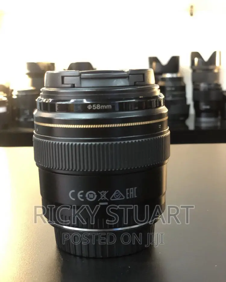 Canon 85mm Lens F1.8