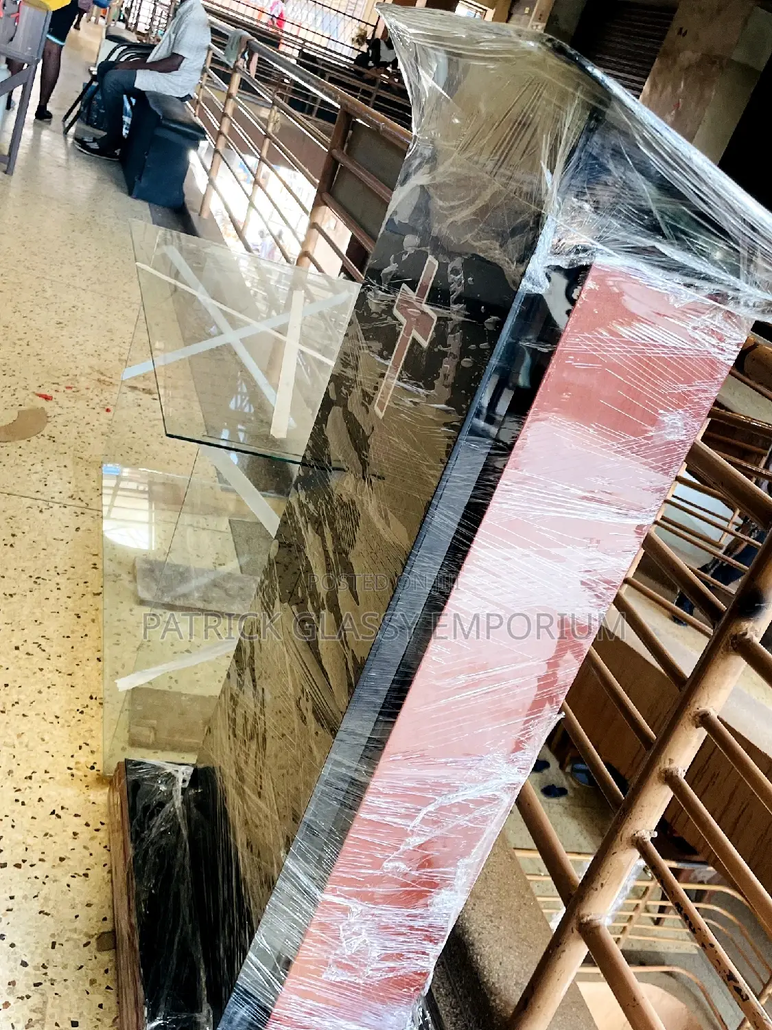 Glass Pulpits