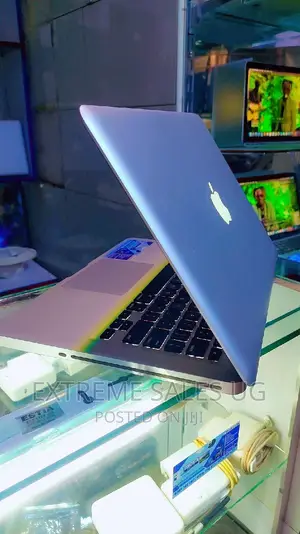 Laptop Apple MacBook Air 2013 8GB Intel Core I5 SSD 128GB