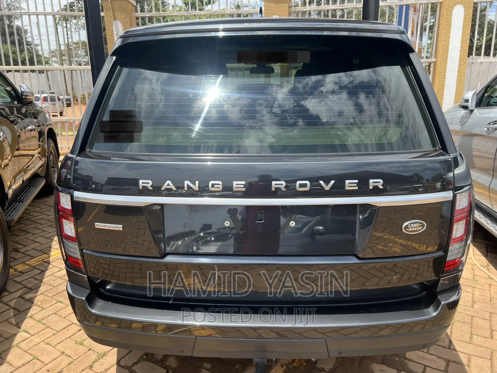 Land Rover Range Rover Vogue 2016 Black