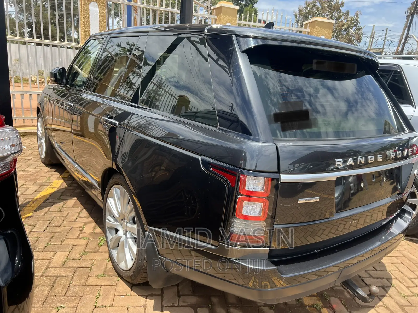 Land Rover Range Rover Vogue 2016 Black