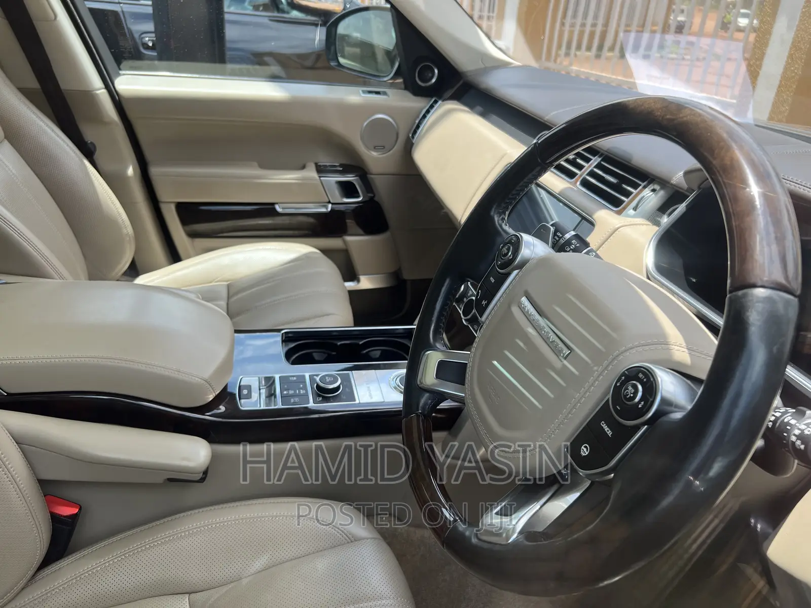 Land Rover Range Rover Vogue 2016 Black