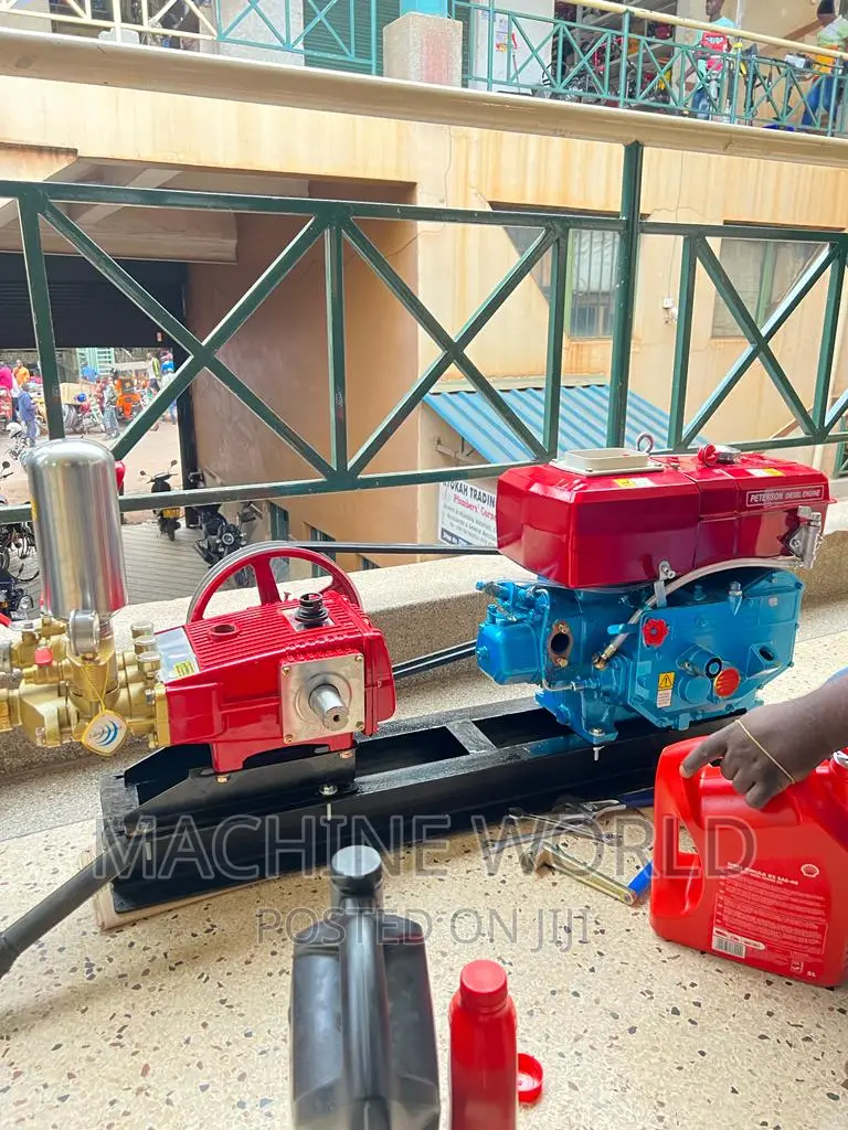 Car Washer Diesel (Large Scale)