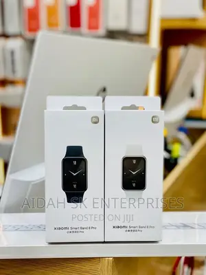 Xiaomi Band 8 Pro