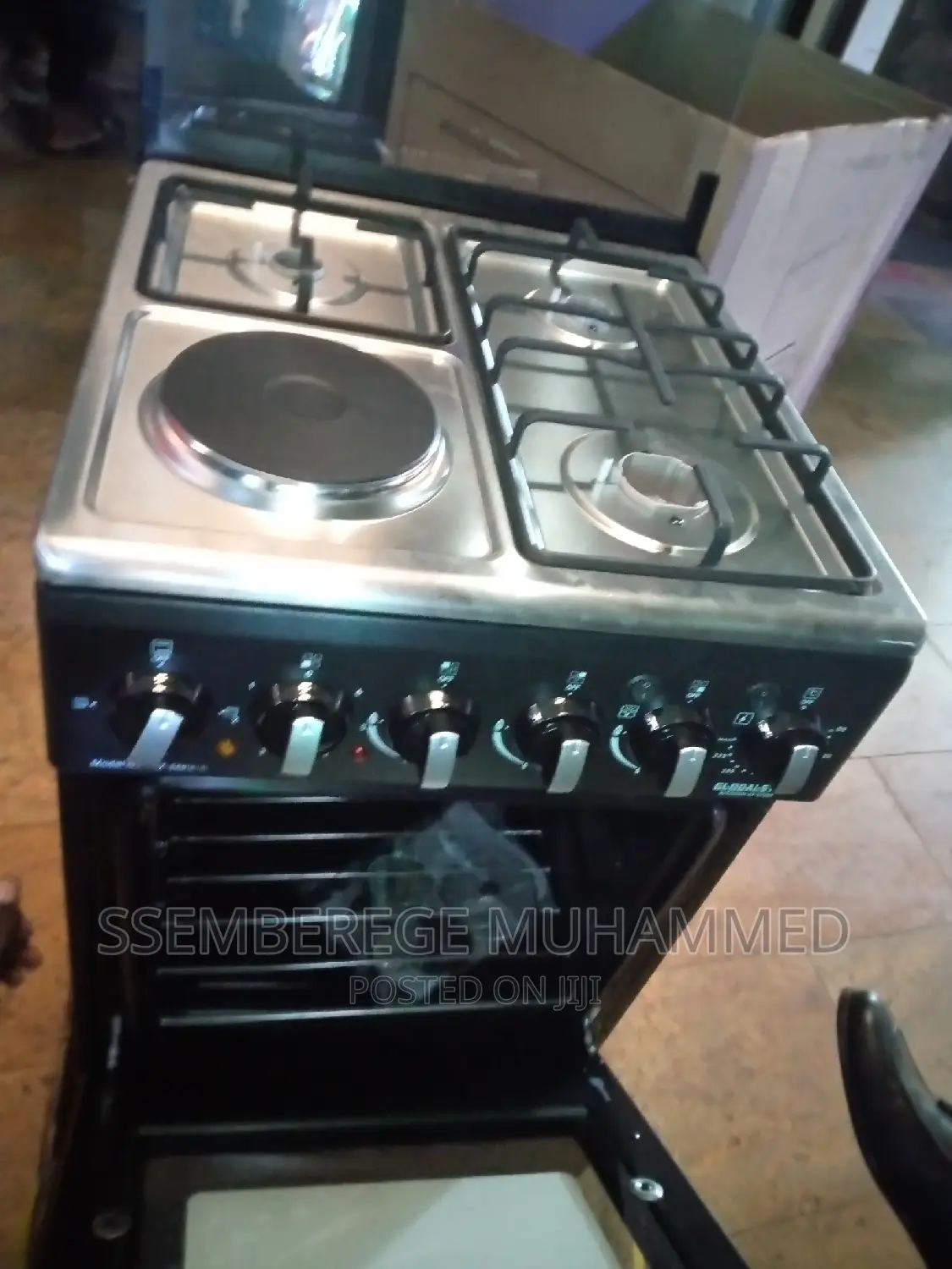 Gas Cooking Range With Oven