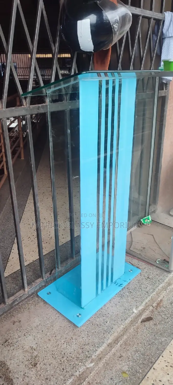 Glass Pulpits
