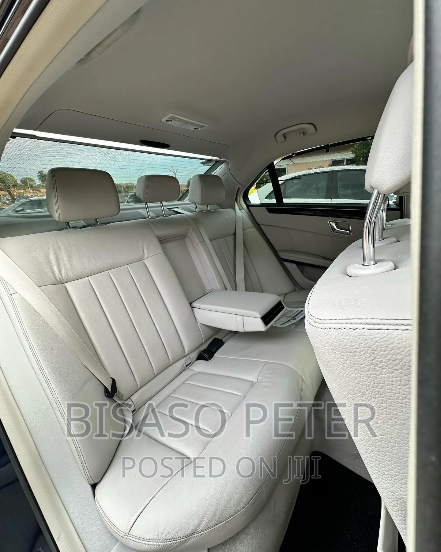 Mercedes-Benz E200 2014 Blue
