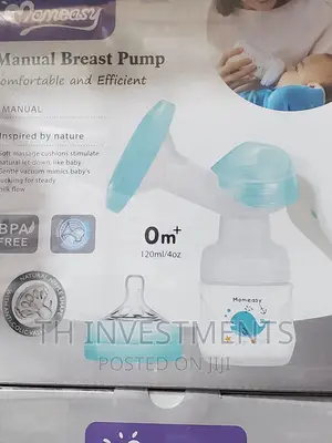Manual Breast Pump. (Momo Easy)