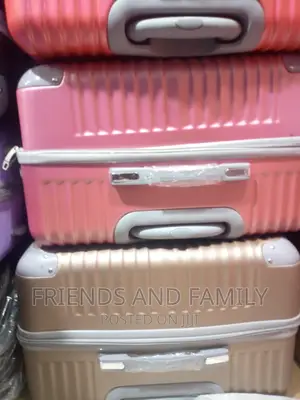 Fantastic Plastic Suitcase Bag Full Set