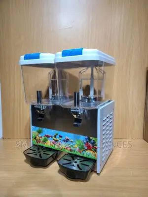 Pixels Double Juice Dispenser With a Refrigerator