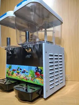 Pixels Double Juice Dispenser With a Refrigerator
