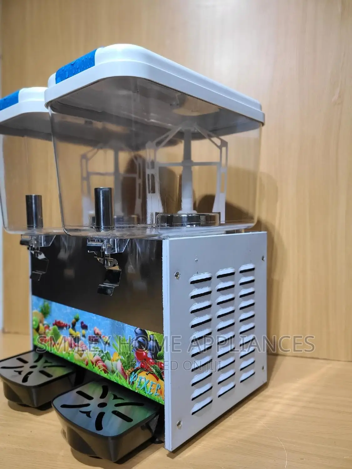 Juice Dispenser With a Refrigerator
