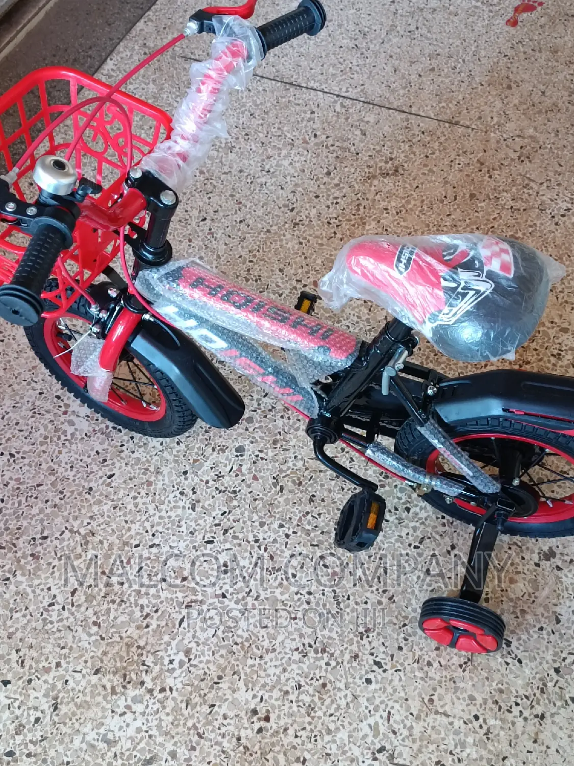 Kids Bicycle With Supporting Wheels