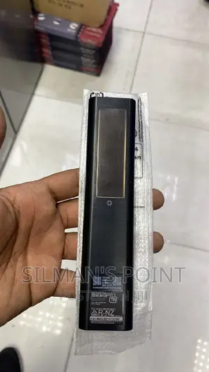 Samsung Solar Cell Remote Black