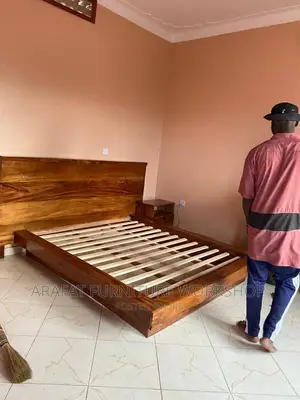 Floating Platform Mugavu Bed