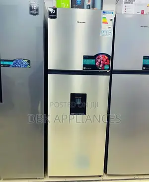 Hisense 599L Fridge Frost Free With Dispenser