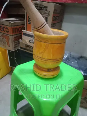 Manual Wooden Grinder and Pestle