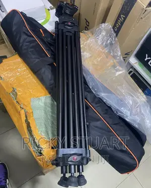 Triopo Heavy Duty Stand