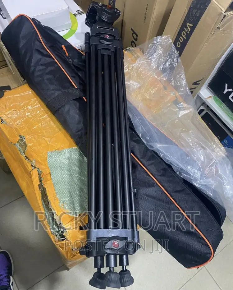 Triopo Heavy Duty Stand
