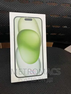 New Apple iPhone 15 Plus 256 GB Green