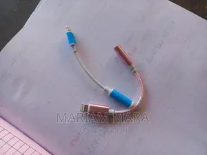 Headphone to iPhone Jack Adapter