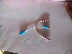 Headphone to iPhone Jack Adapter