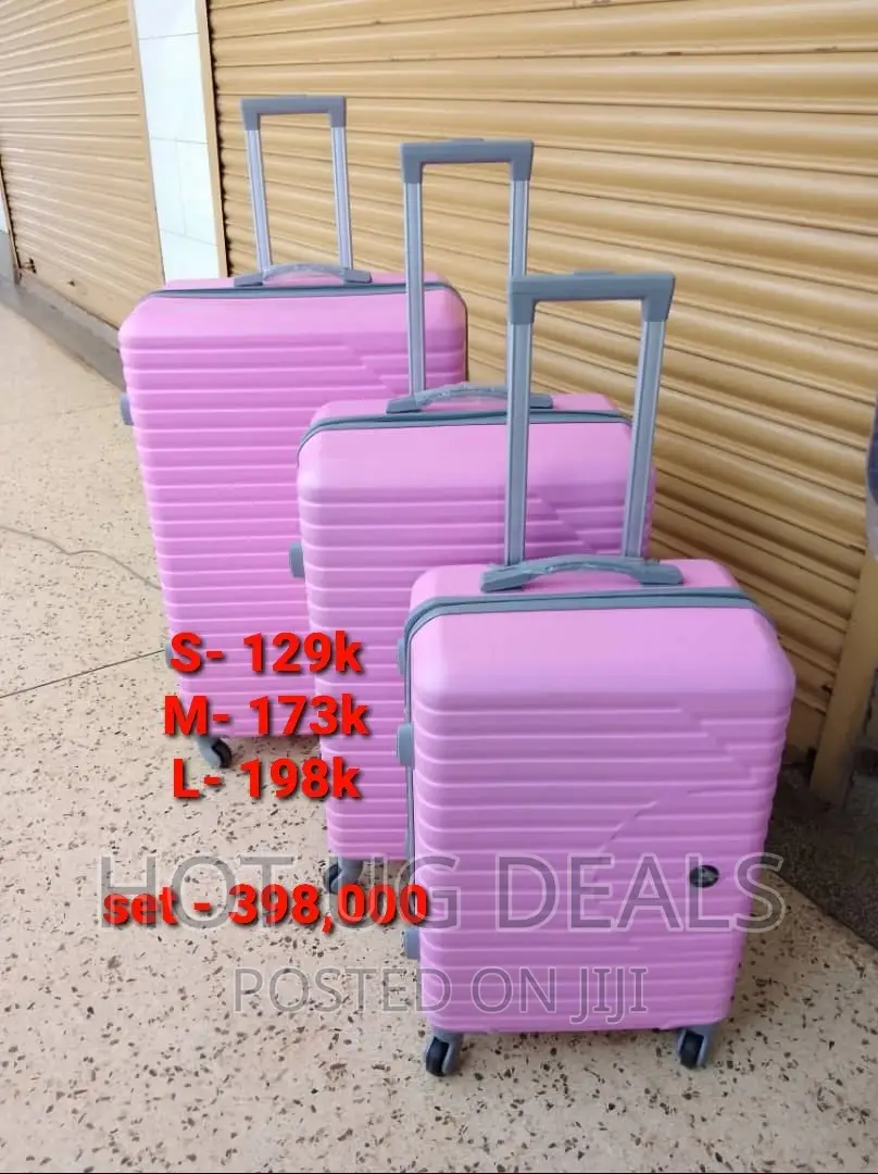 4-Wheeler Spinner Plastic Travel Suitcase Bag -Pinkk.