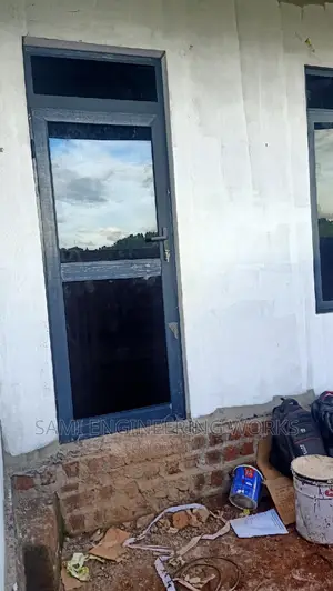 Euro Aluminum Behind Door