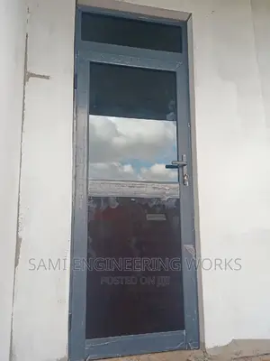 Euro Aluminum Behind Door