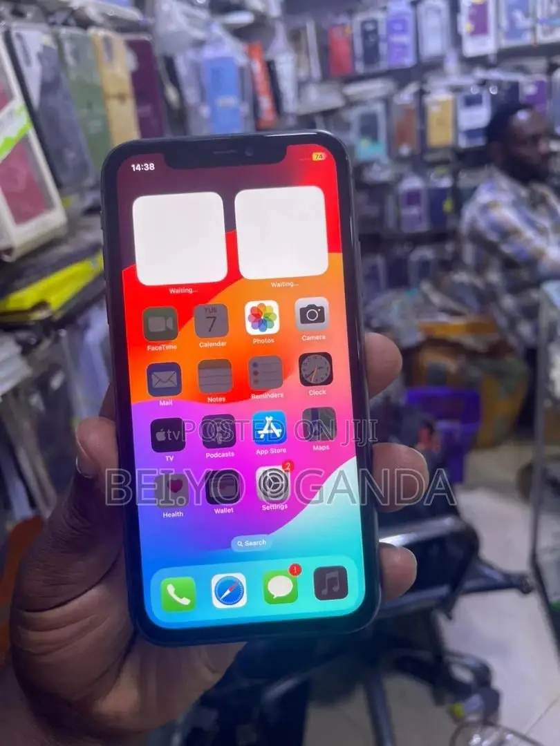 Apple iPhone 11 64 GB Black