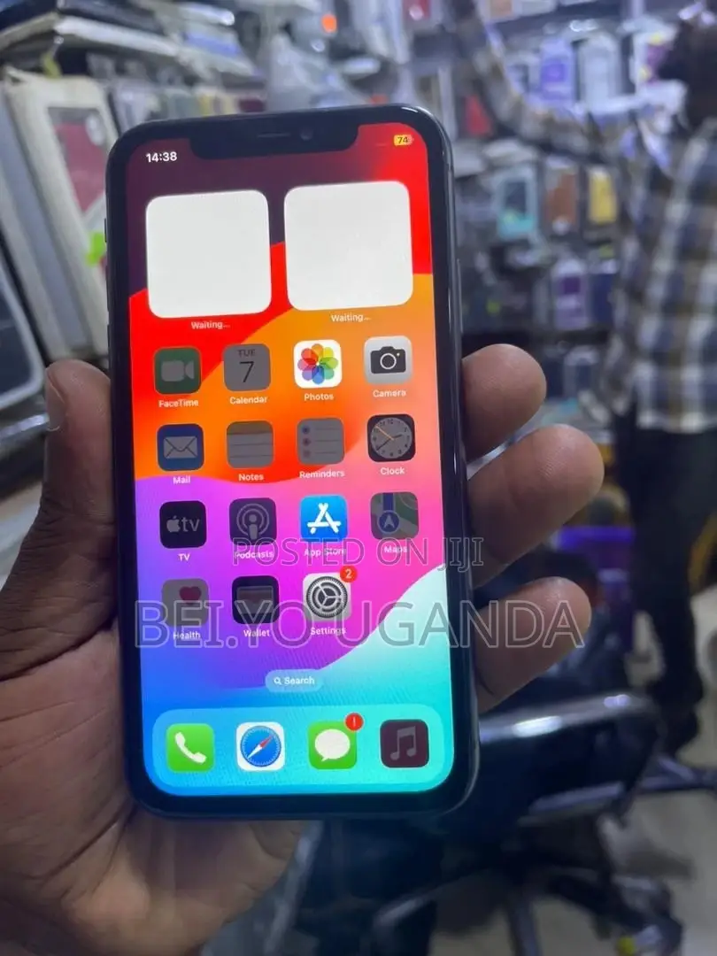 Apple iPhone 11 64 GB Black