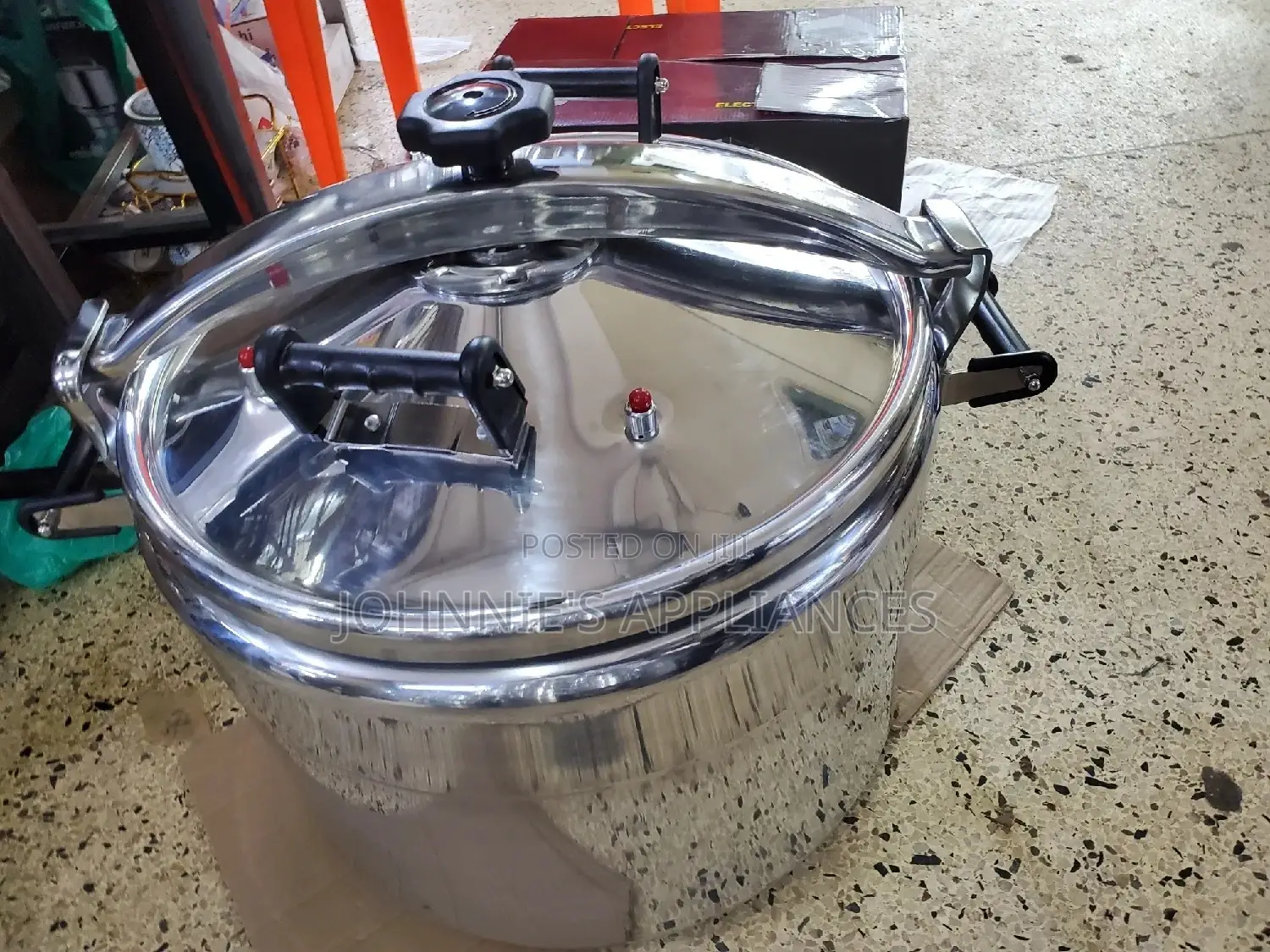 Commercial Non Electric Pressure Cooker 75l
