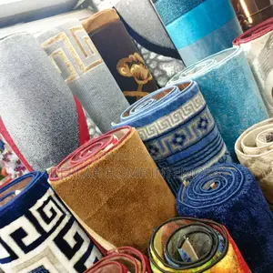 New Stock Medium Carpets
