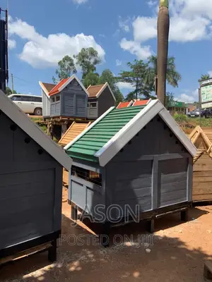 Wooden Quality Kennels and Pet Houses