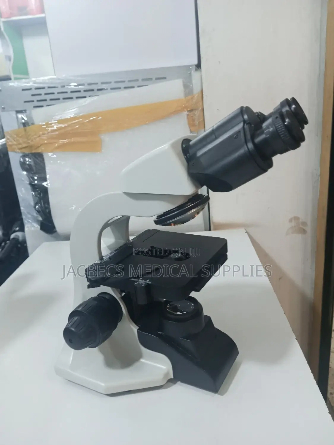 BM100 Microscope