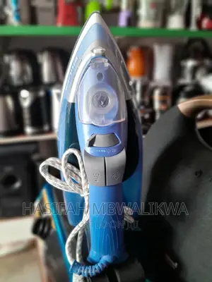 Phillips Steam Flat Iron