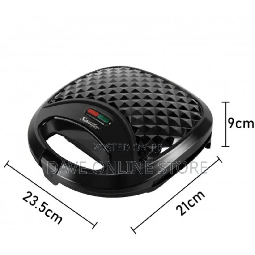 Sonifer 750W Sandwich Maker With Nut Plate