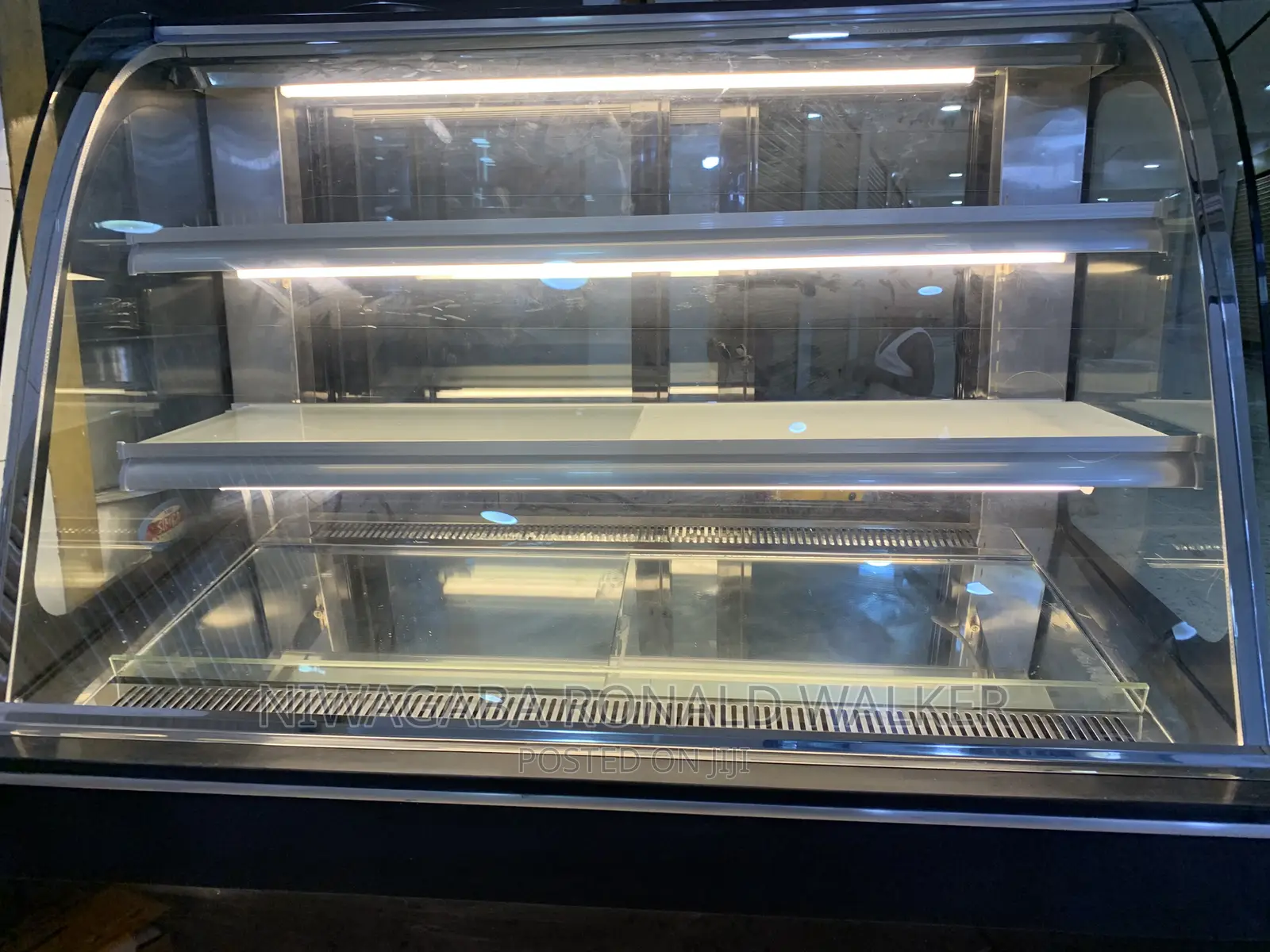 Commercial Cake Display Chiller