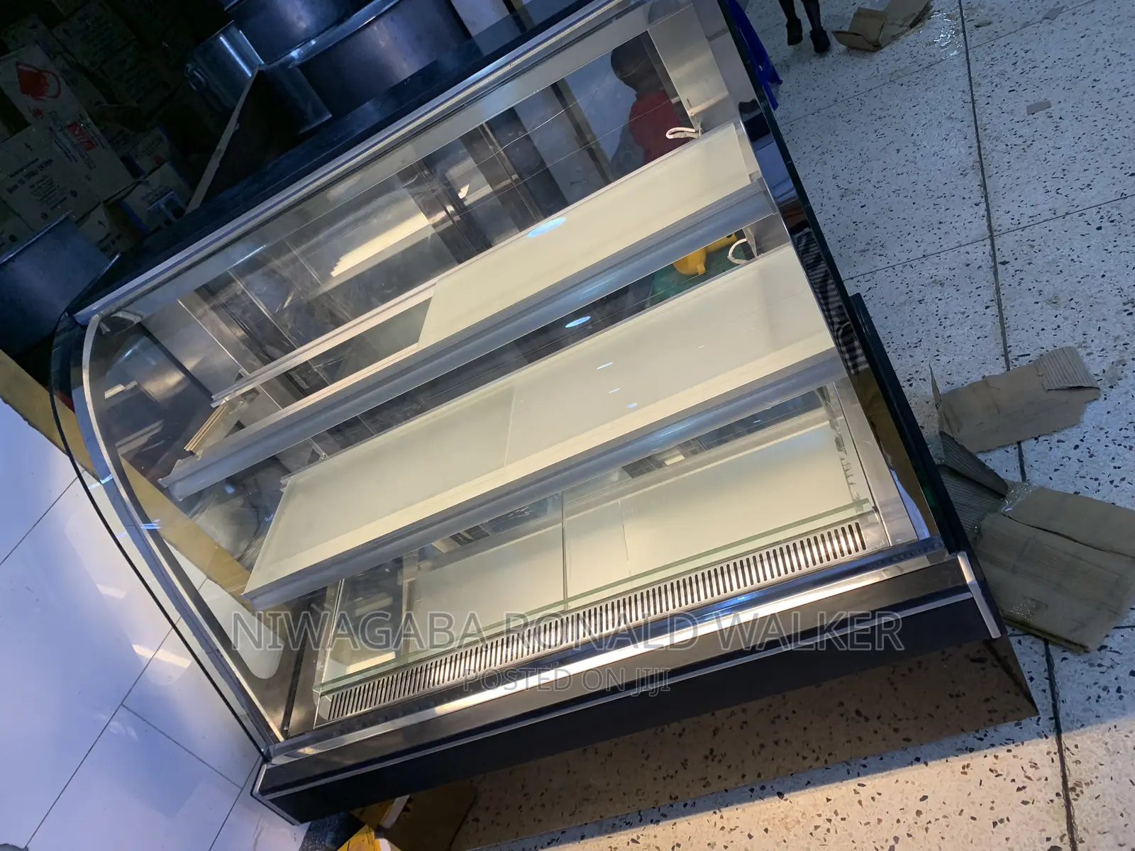 Commercial Cake Display Chiller