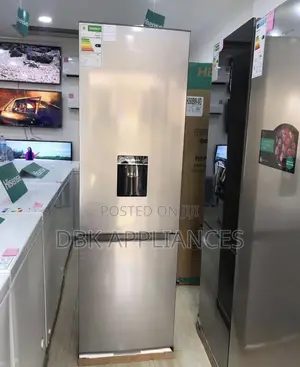 Hisense 341l Double Door Refrigerator With a Dispenser