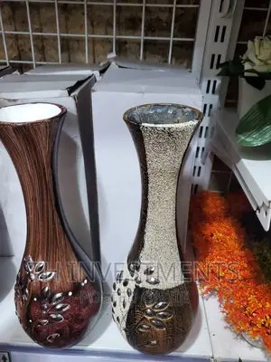 Ceramic Flower Vase.