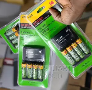 Kodak 4(AA) Reachable Battery and Charger 2100mah