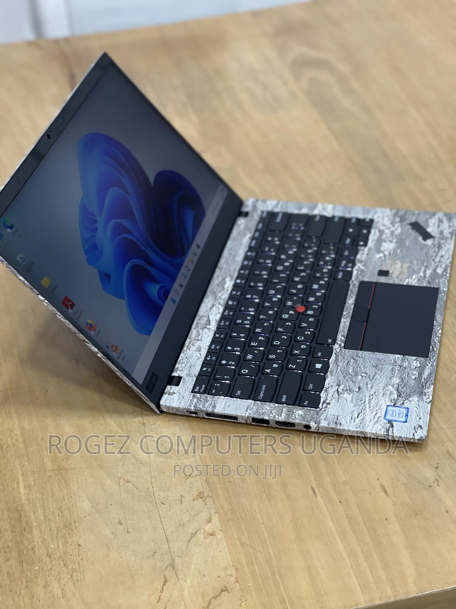 New Laptop Lenovo ThinkPad X1 16GB Intel Core I7 SSD 512GB