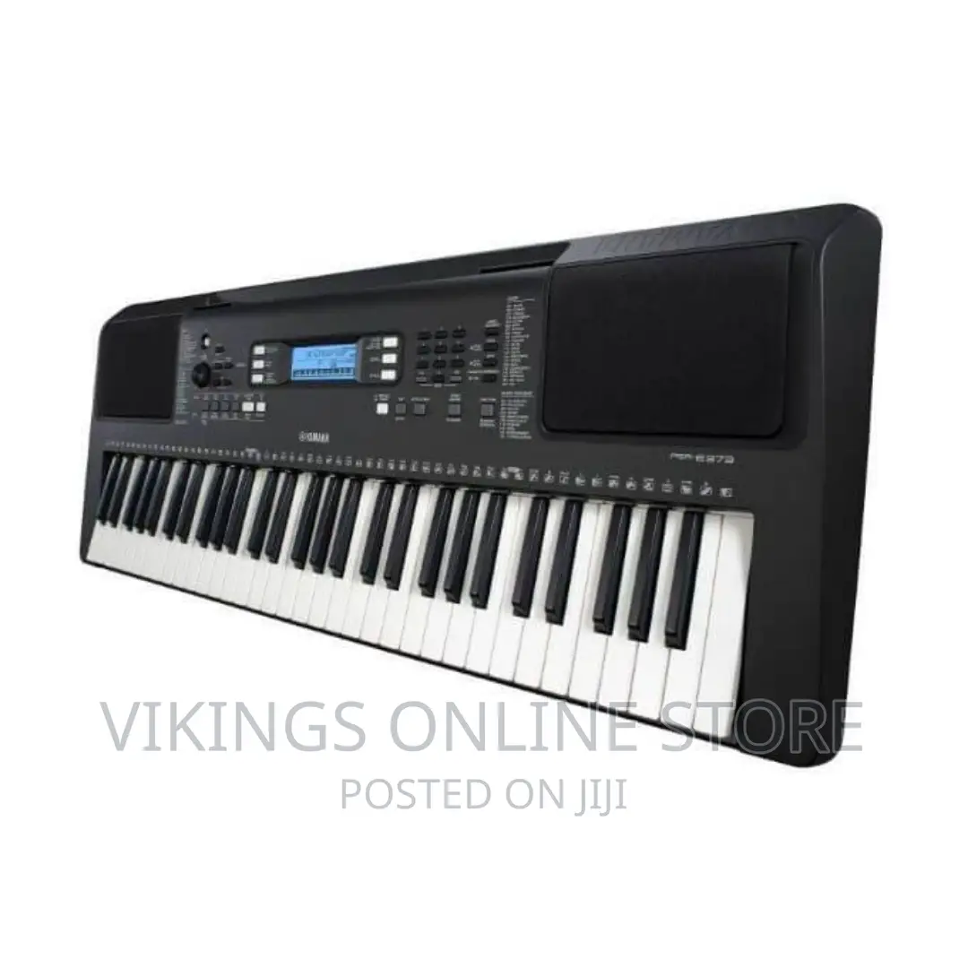 Yamaha Powered Keyboard PSR-E373 - Black